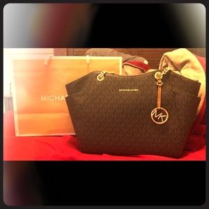 NEW Michael Kors purse